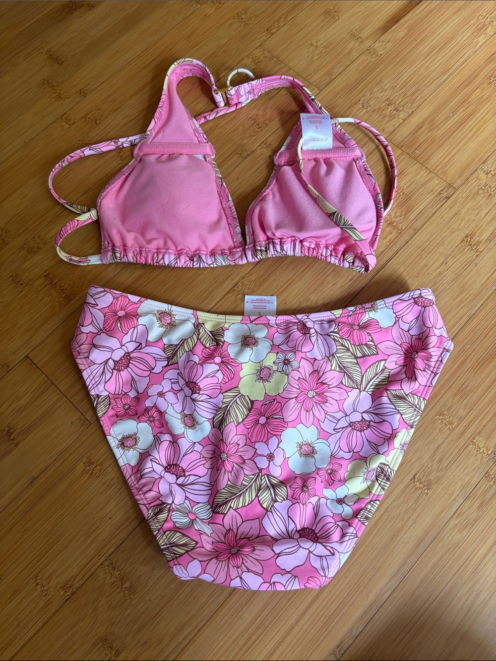 Target Bathing suit - Picture 2 of 2